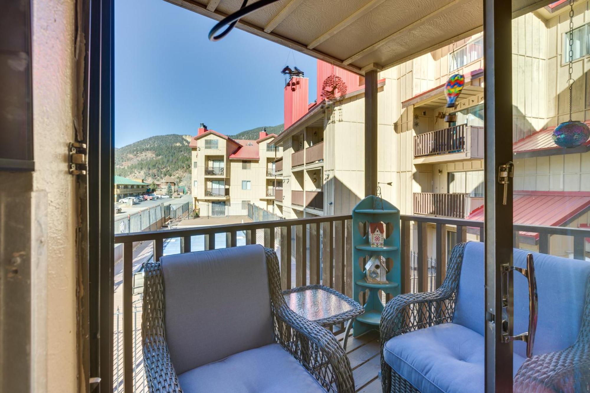 Ski-In Red River Retreat Balcony, Mountain Views! ภายนอก รูปภาพ