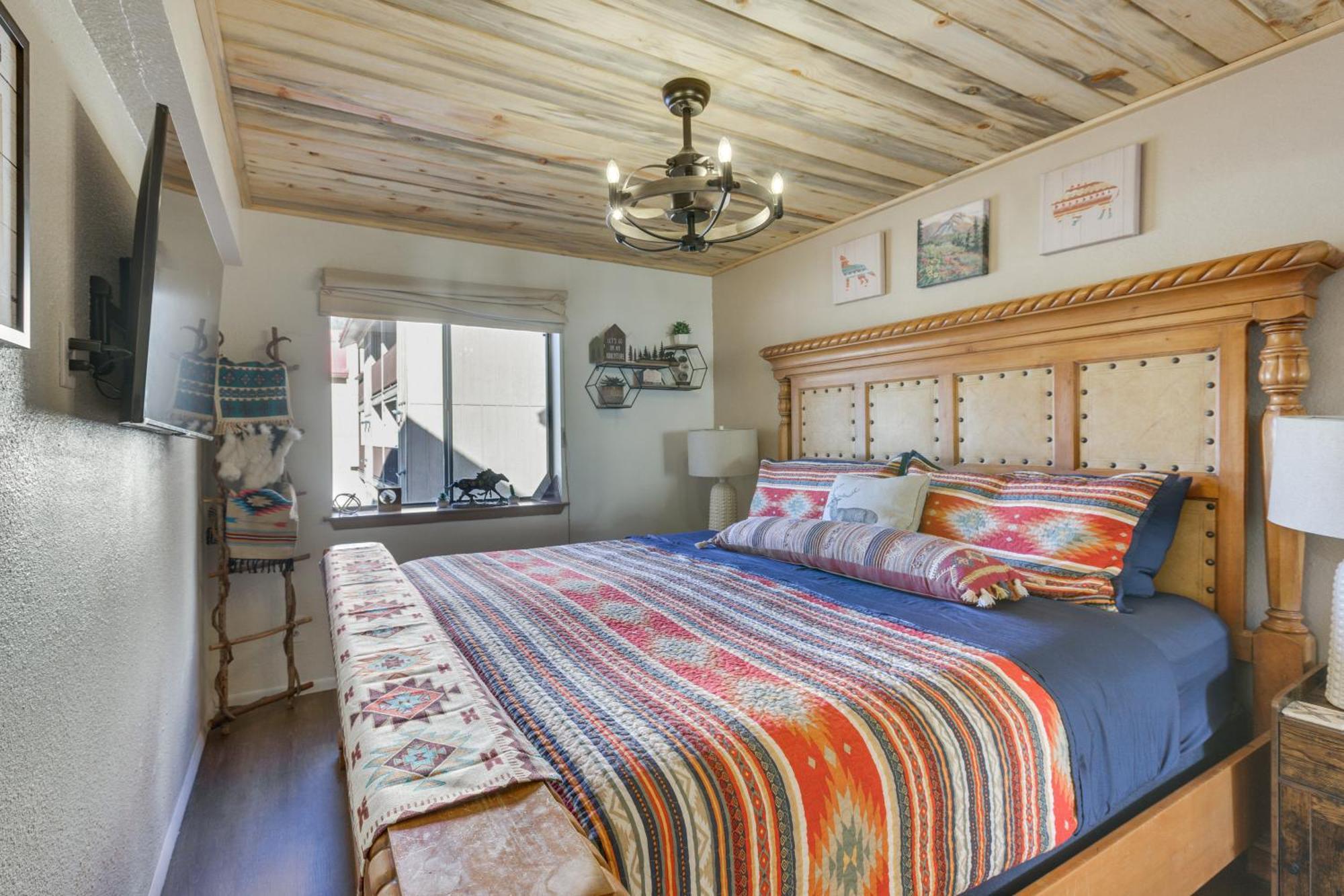 Ski-In Red River Retreat Balcony, Mountain Views! ภายนอก รูปภาพ