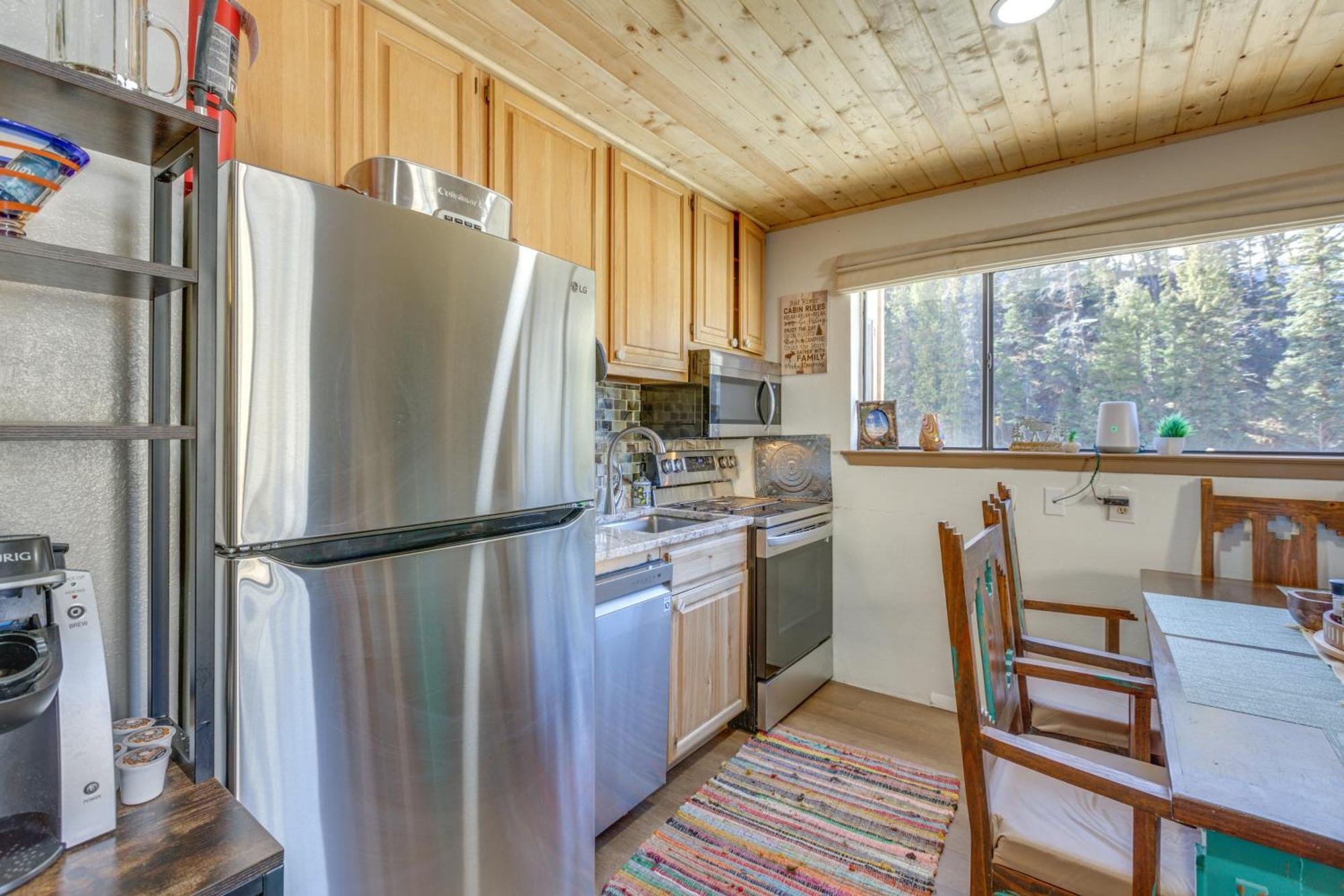 Ski-In Red River Retreat Balcony, Mountain Views! ภายนอก รูปภาพ